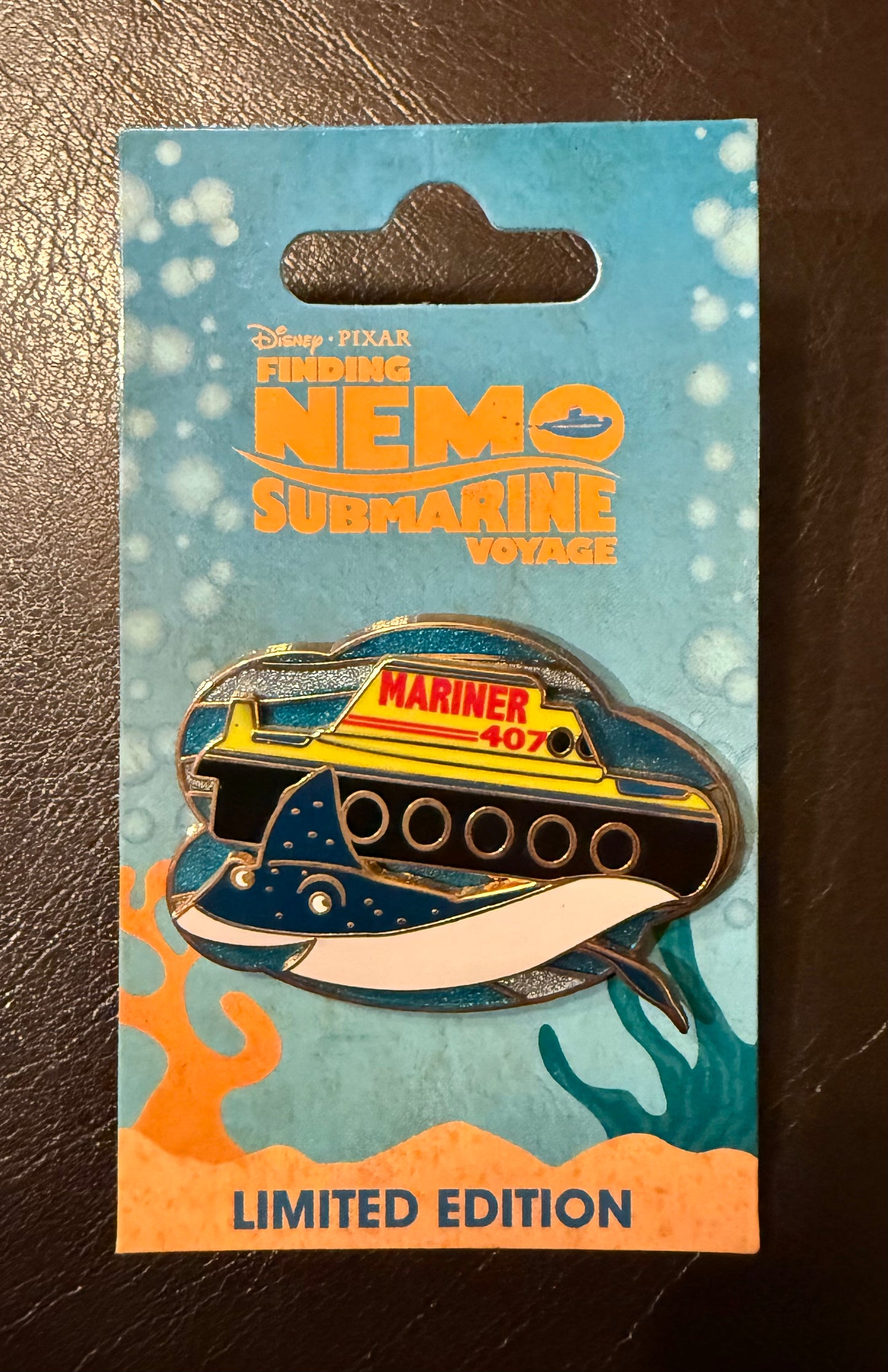 Mr. Ray Finding Nemo Submarine Voyage B6
