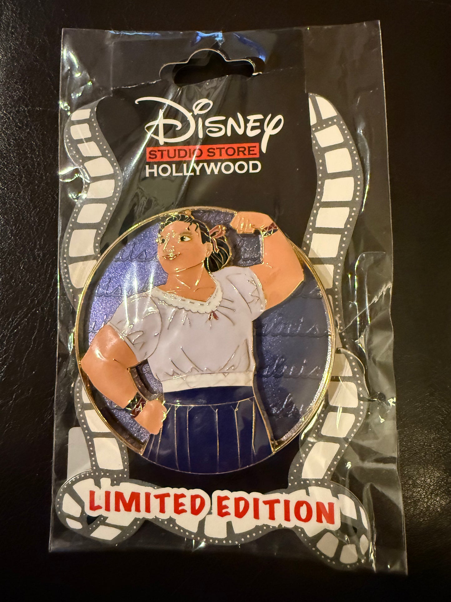 Luisa Cursive Cutie W1