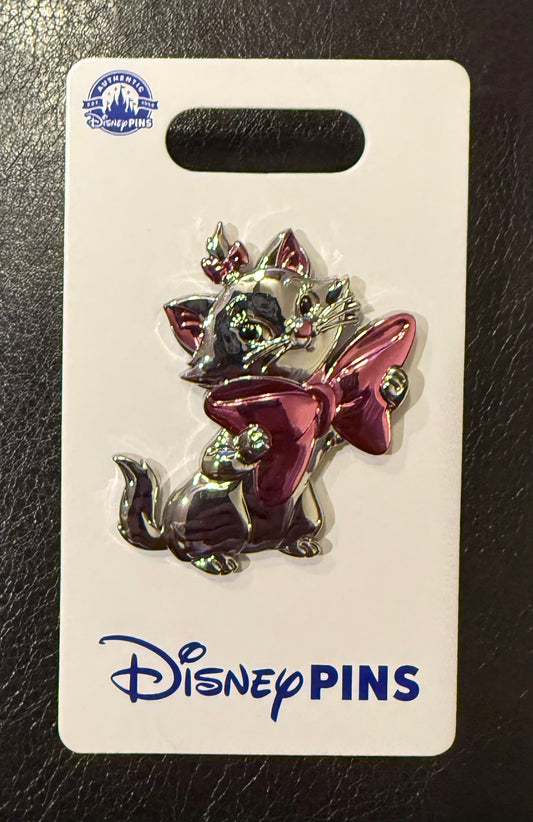 Marie Metallic 3D Sculpted B4