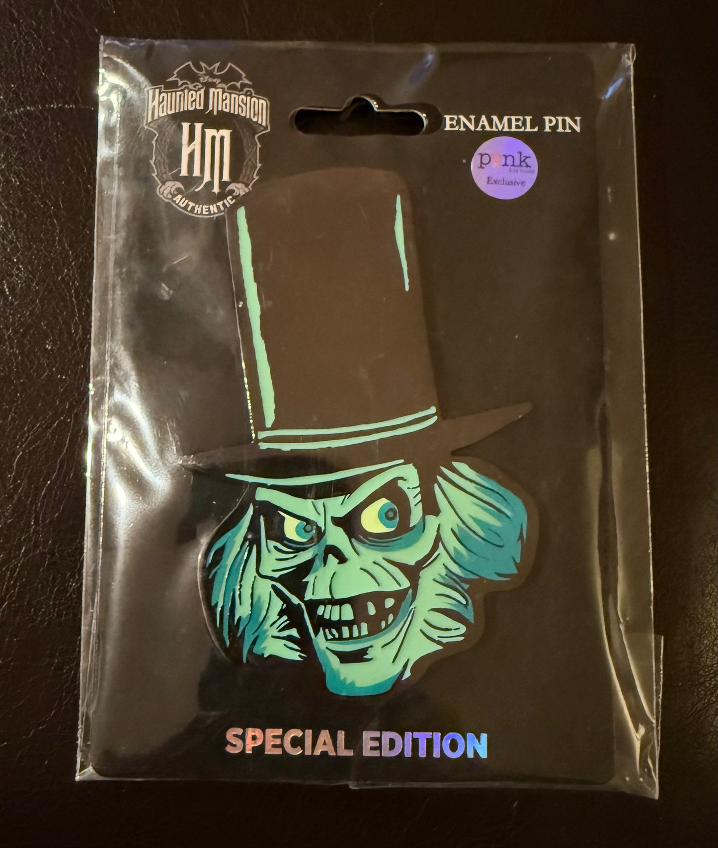 Hatbox Ghost Glow in the Dark B3