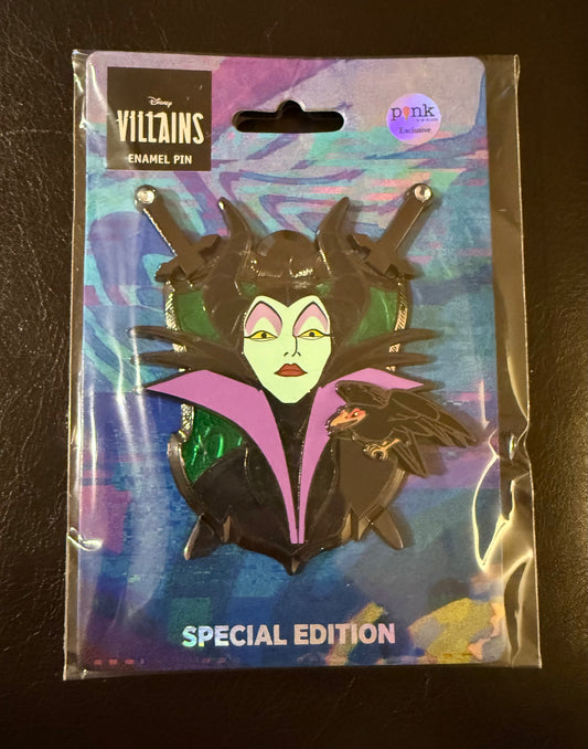 Maleficent Coat of Arms B3