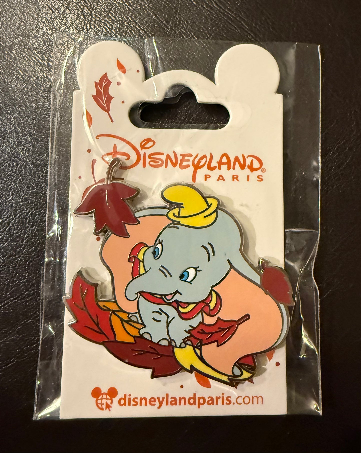 Dumbo Leaf B6