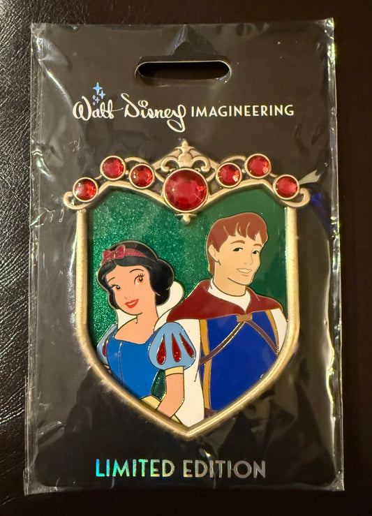 Snow White and Prince Florian Couples Crest