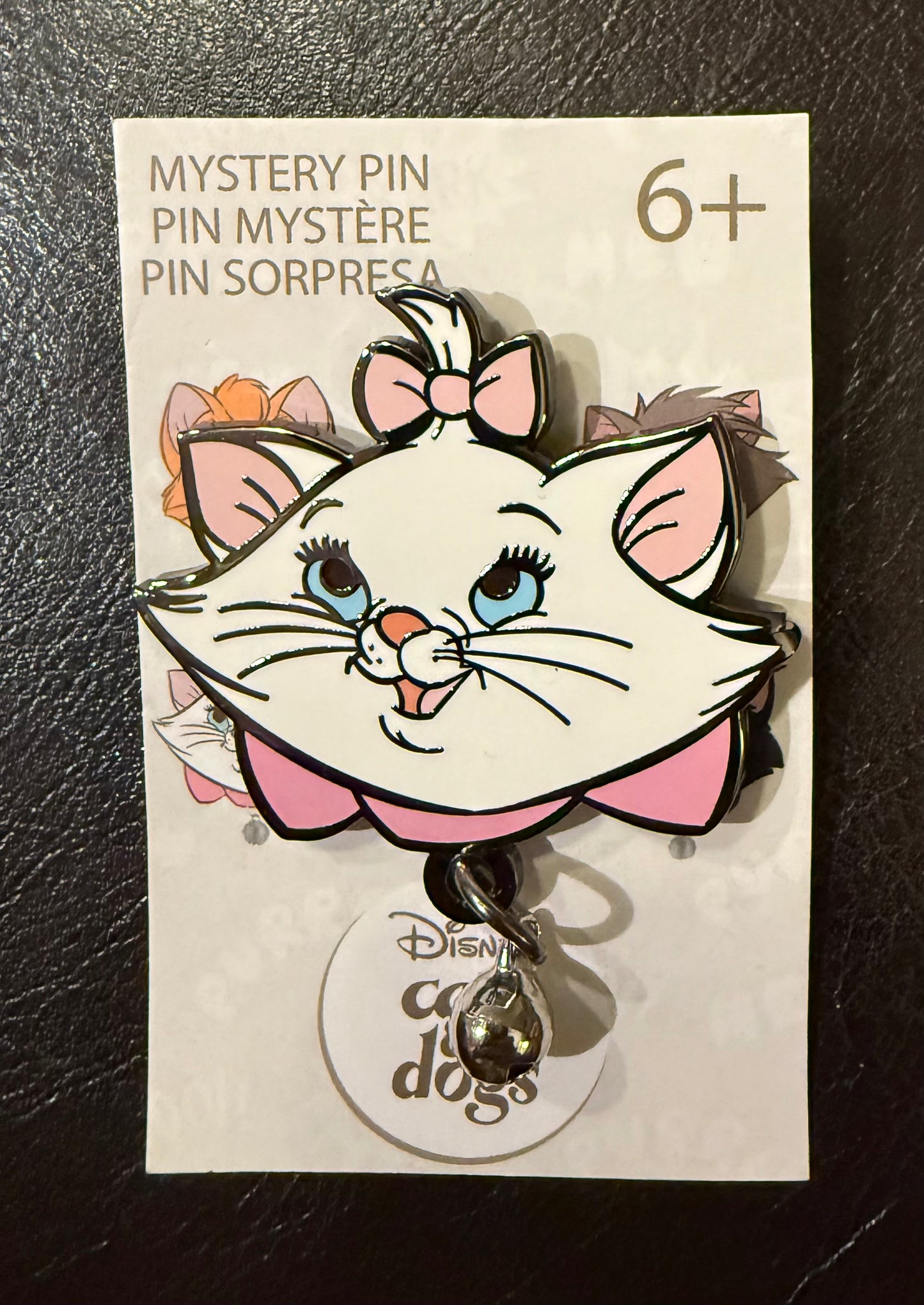 Marie Disney Cats with Bell Dangles Mystery B4