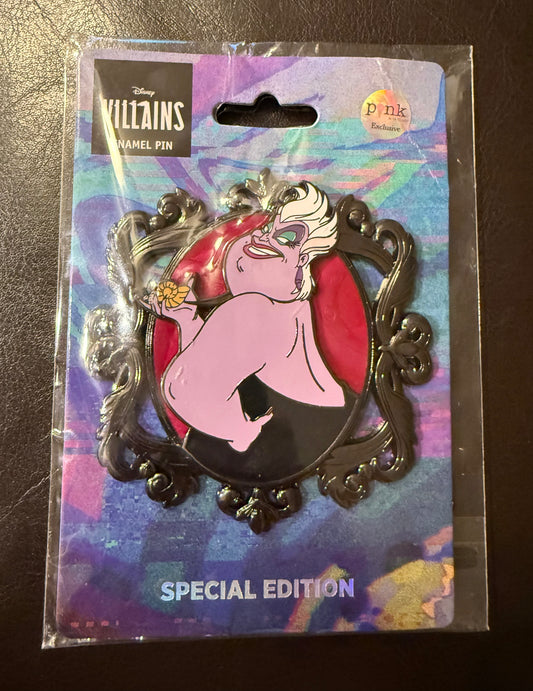 Ursula Villain Cameo B7