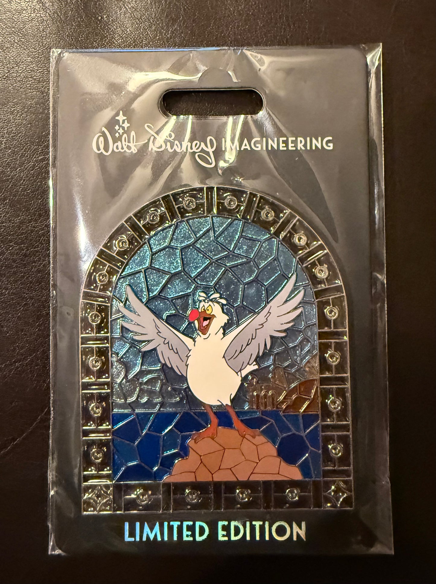 Scuttle Birds Stained Glass B7