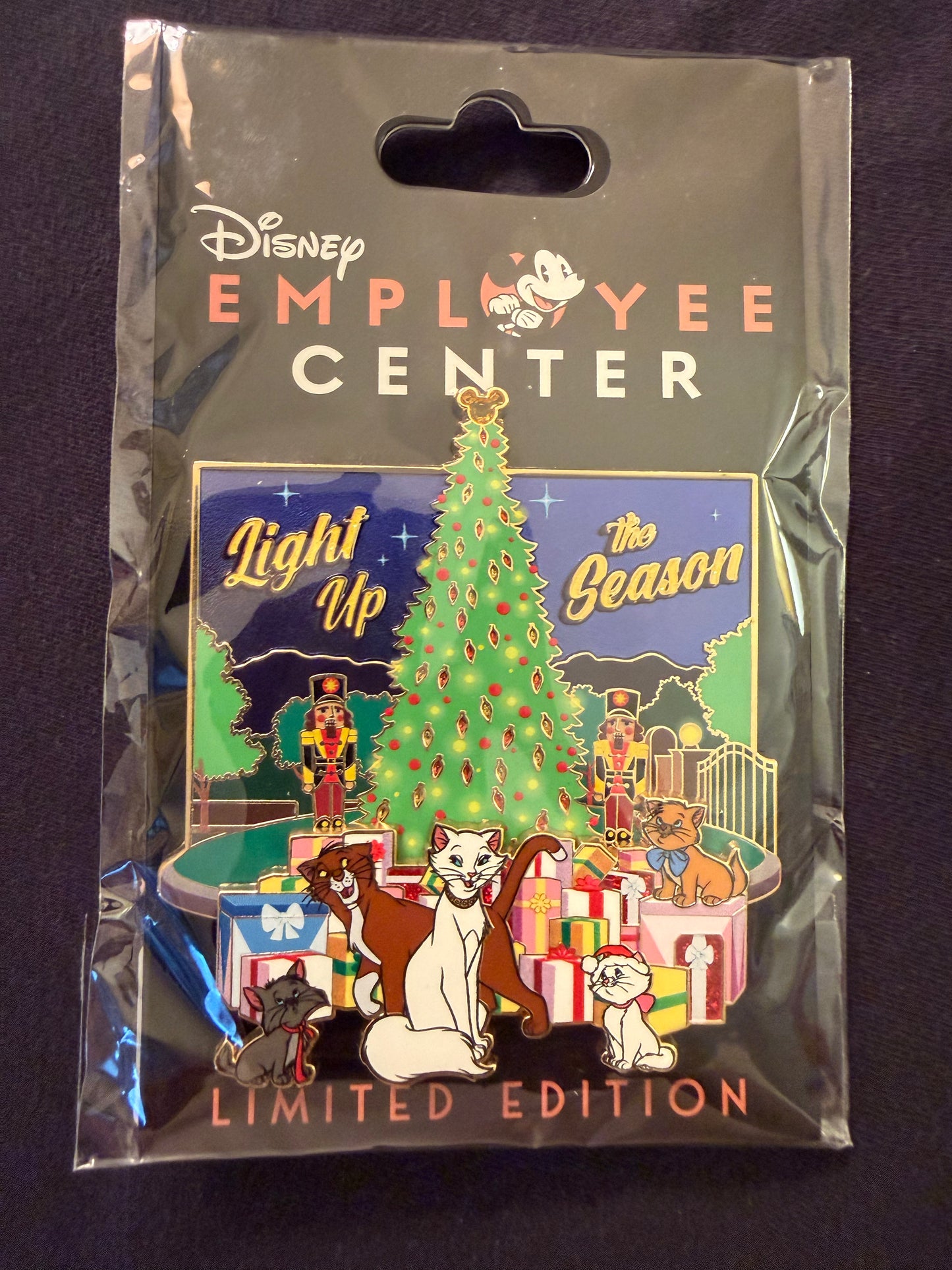 Aristocats Light Up the Season