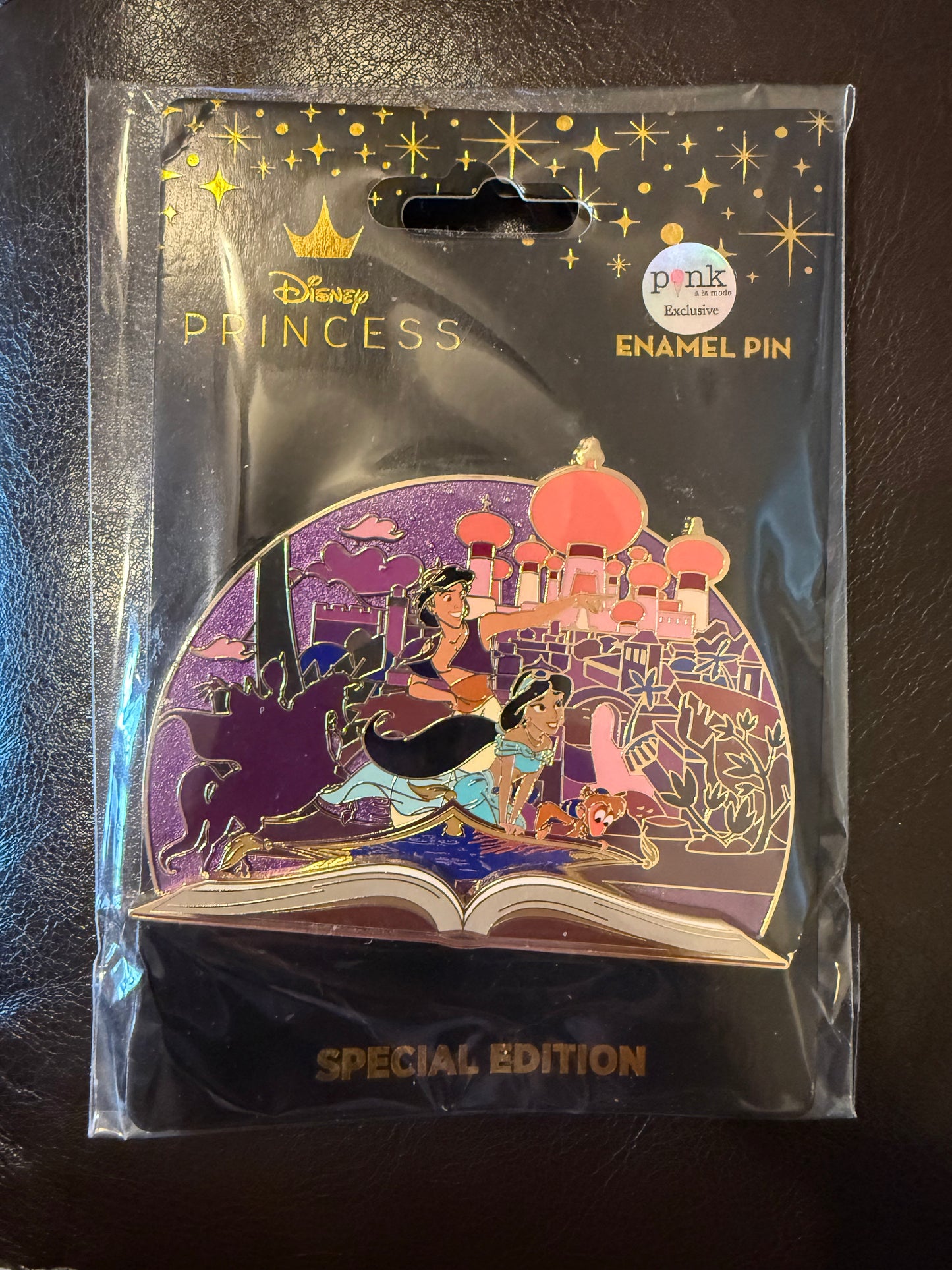 Aladdin, Jasmine and Abu Once Upon a Time Storybook B5